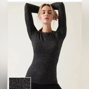 Athleta Momentum Shine Top